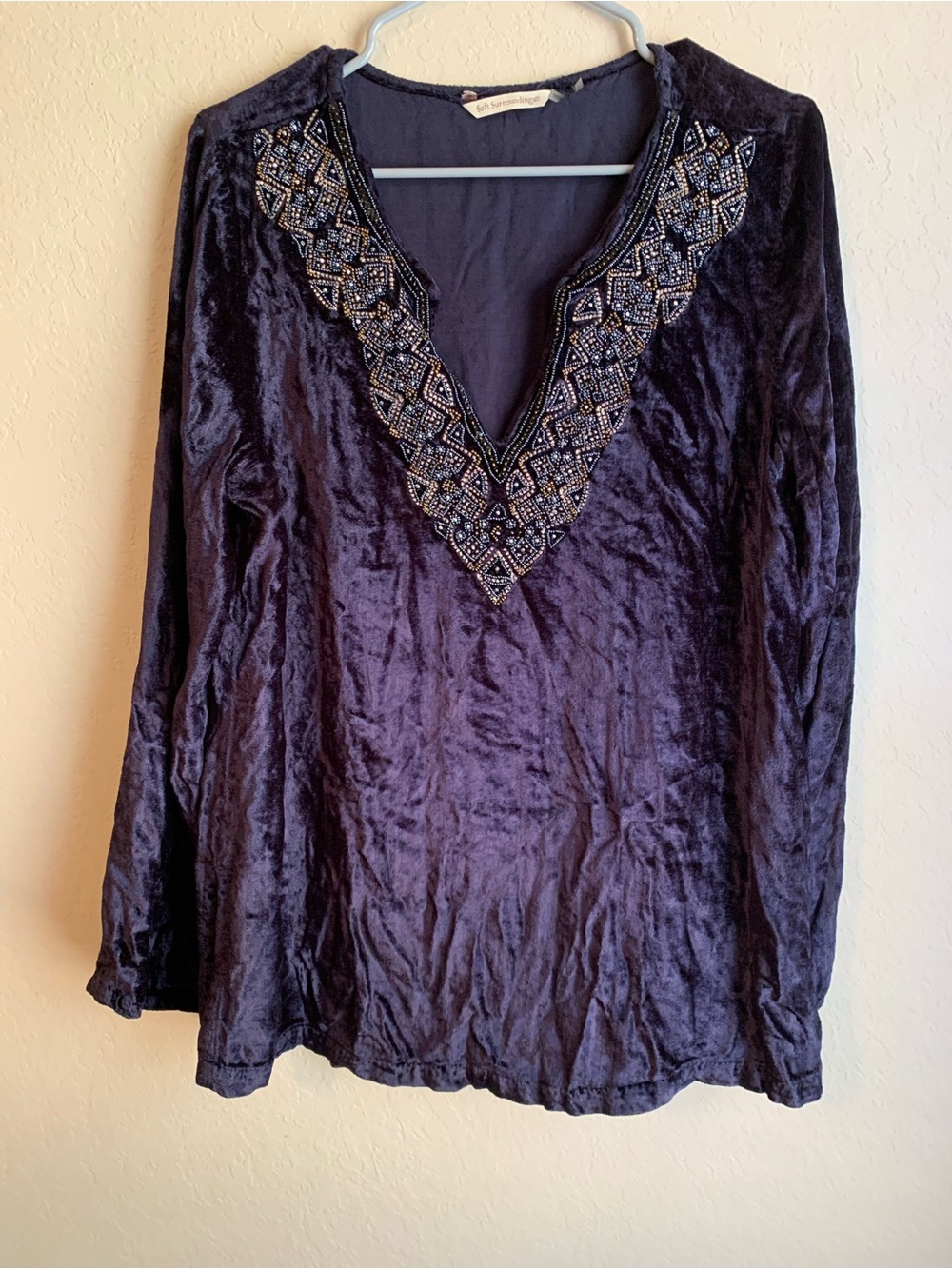 Soft Surroundings Navy Blue Crushed Velvet Top with a Beaded Front Neckline Lg